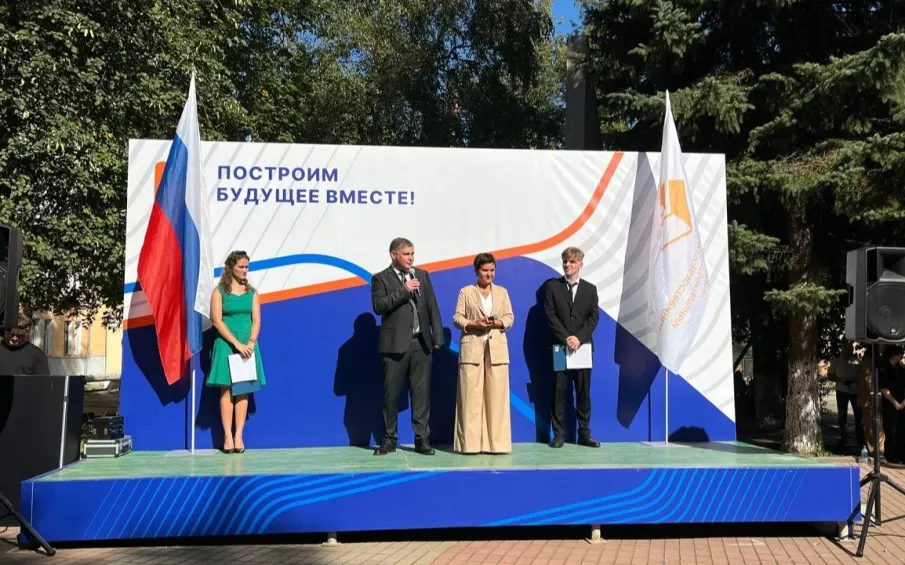 Министр строительства Нижегородской области поздравил студентов строительного университета с началом учебы